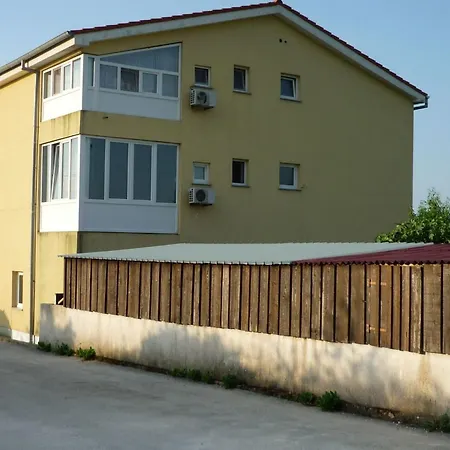 Fuer 2 Personen Ca- 25 M² In Medulin- Istrien - Und Umgebung By Interhome Apartment *